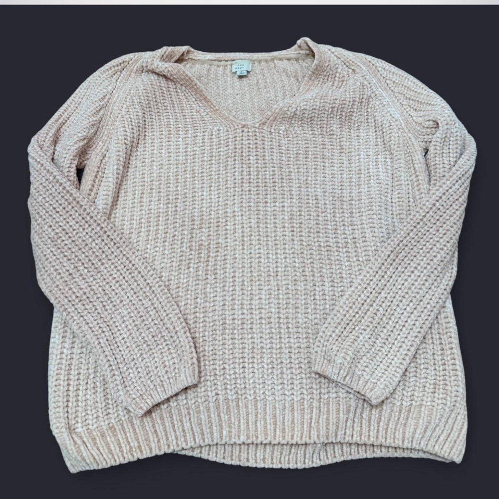 A New Day Tan/Pink/Cream colored sweater